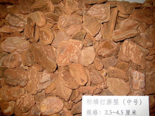 常年优惠各类优质树皮(松鳞)